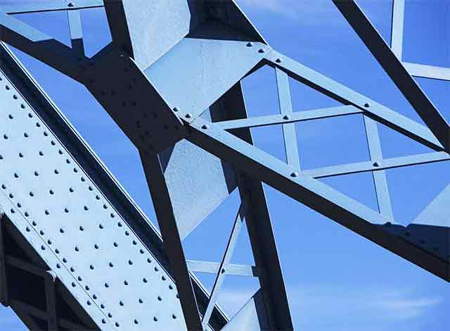 2018年鋼結(jié)構(gòu)工程資質(zhì)升級費用多少？